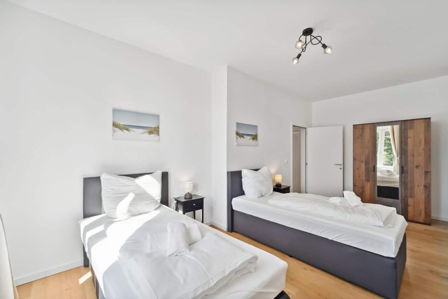 Infinity Stay Ferienapartments Rheinstrasse Wilhelmshaven Bagian luar foto
