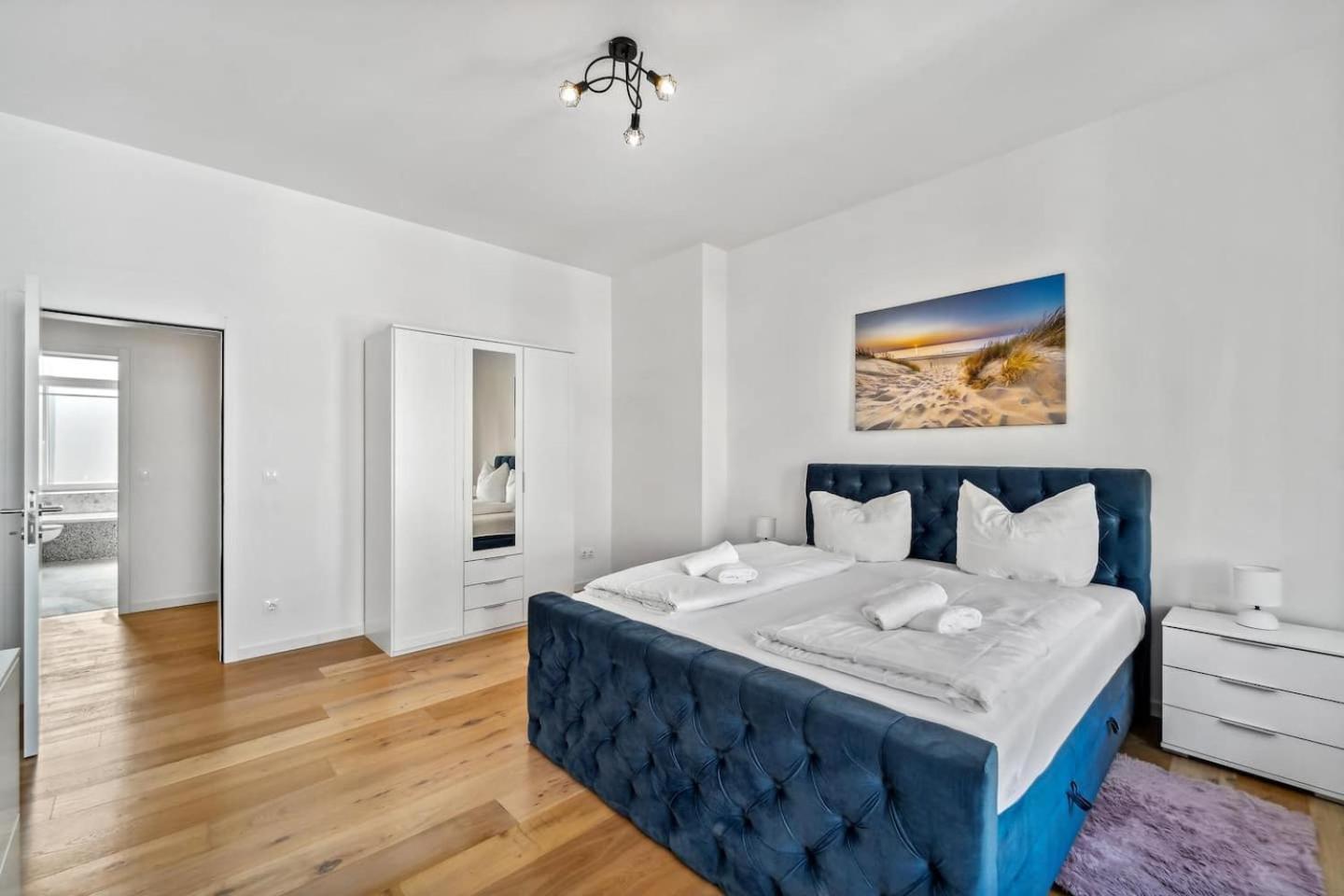 Infinity Stay Ferienapartments Rheinstrasse Wilhelmshaven Bagian luar foto
