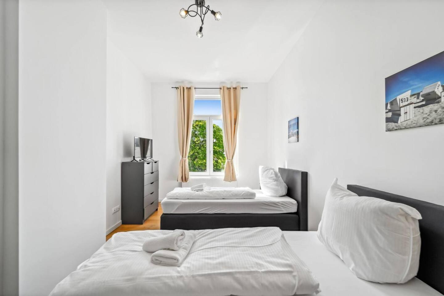 Infinity Stay Ferienapartments Rheinstrasse Wilhelmshaven Bagian luar foto