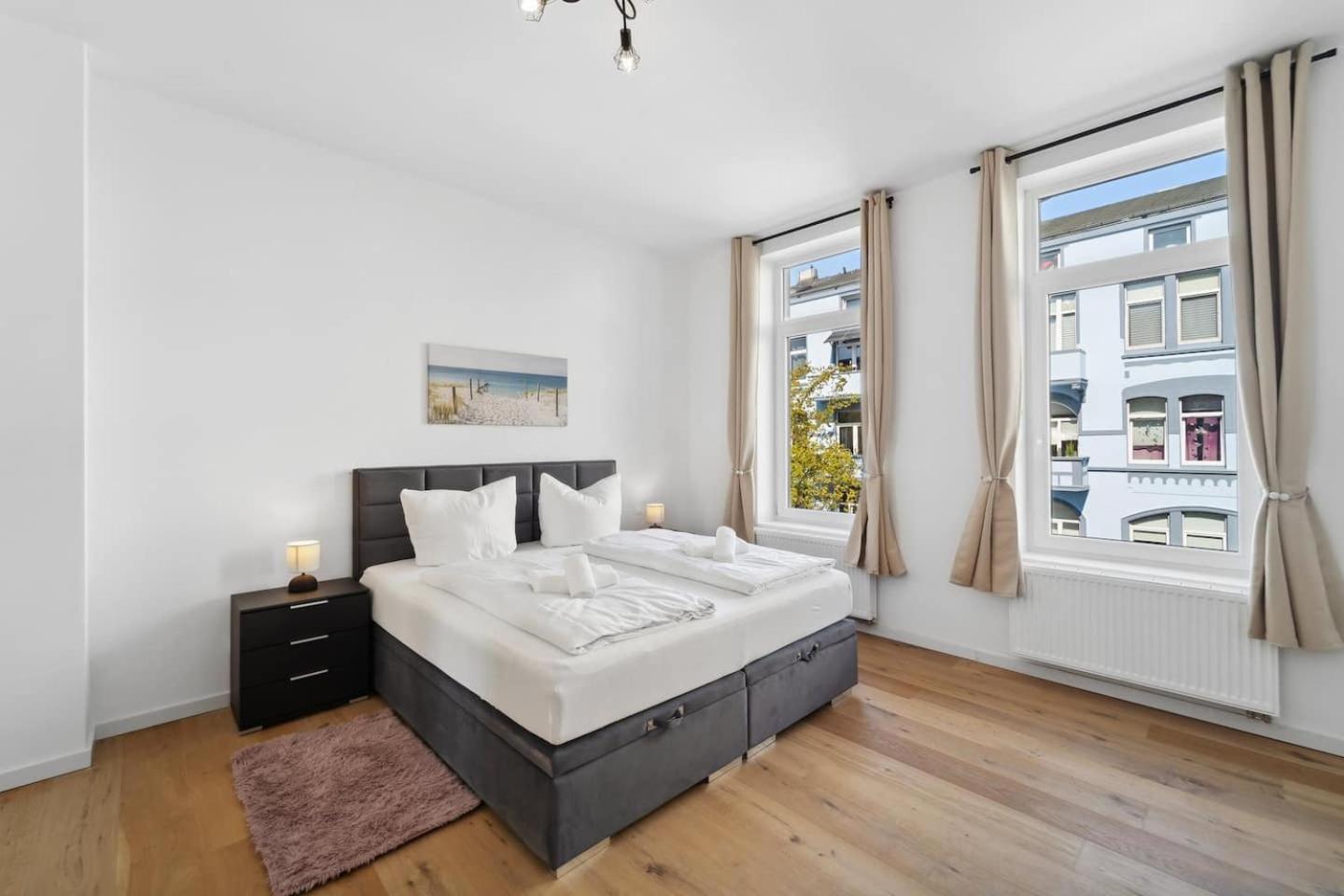 Infinity Stay Ferienapartments Rheinstrasse Wilhelmshaven Bagian luar foto