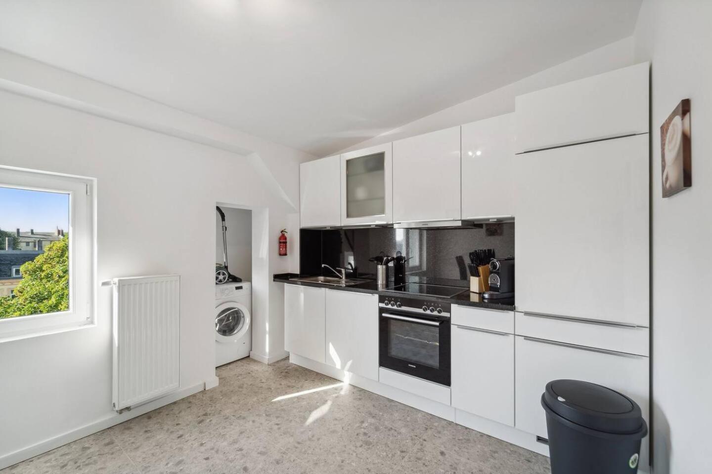 Infinity Stay Ferienapartments Rheinstrasse Wilhelmshaven Bagian luar foto