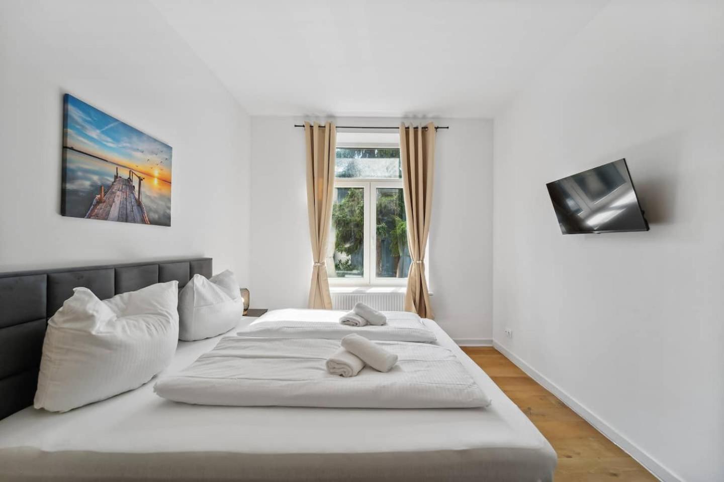 Infinity Stay Ferienapartments Rheinstrasse Wilhelmshaven Bagian luar foto
